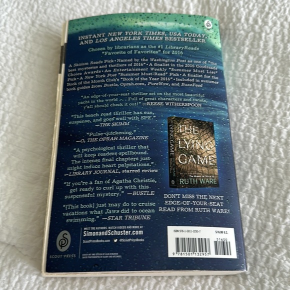 Ruth Ware book- The women in CABIN 10, also author of in the dark, dark wood. - Picture 2 of 8